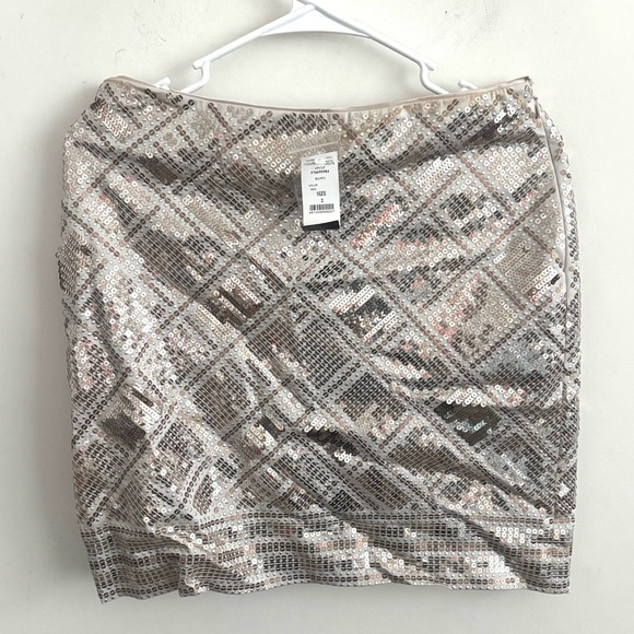 Y2K Silver Sequin Pencil Mini Skirt Party Glitter Bodycon Festival Disco Glam - Picture 1 of 8